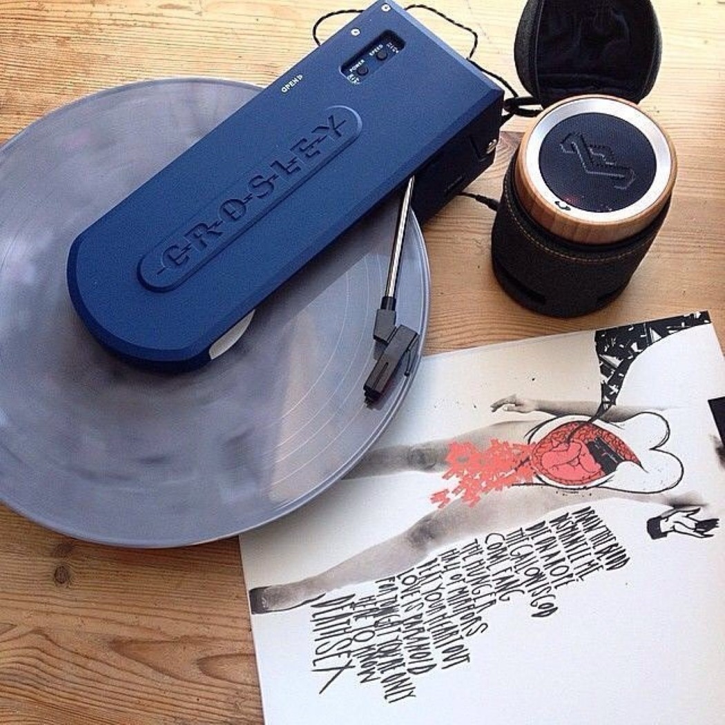 crosley_usb_vinyl_1.jpg crosley_usb_vinyl_1.jpg