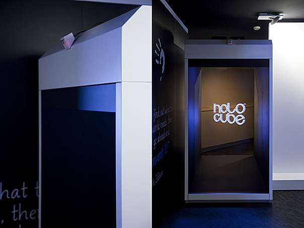 holocube_01.jpg
