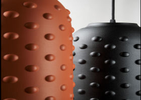 “触摸”系列灯具设计由四个形状不同但风格相同的陶瓷灯罩组成，可以自由组合~
