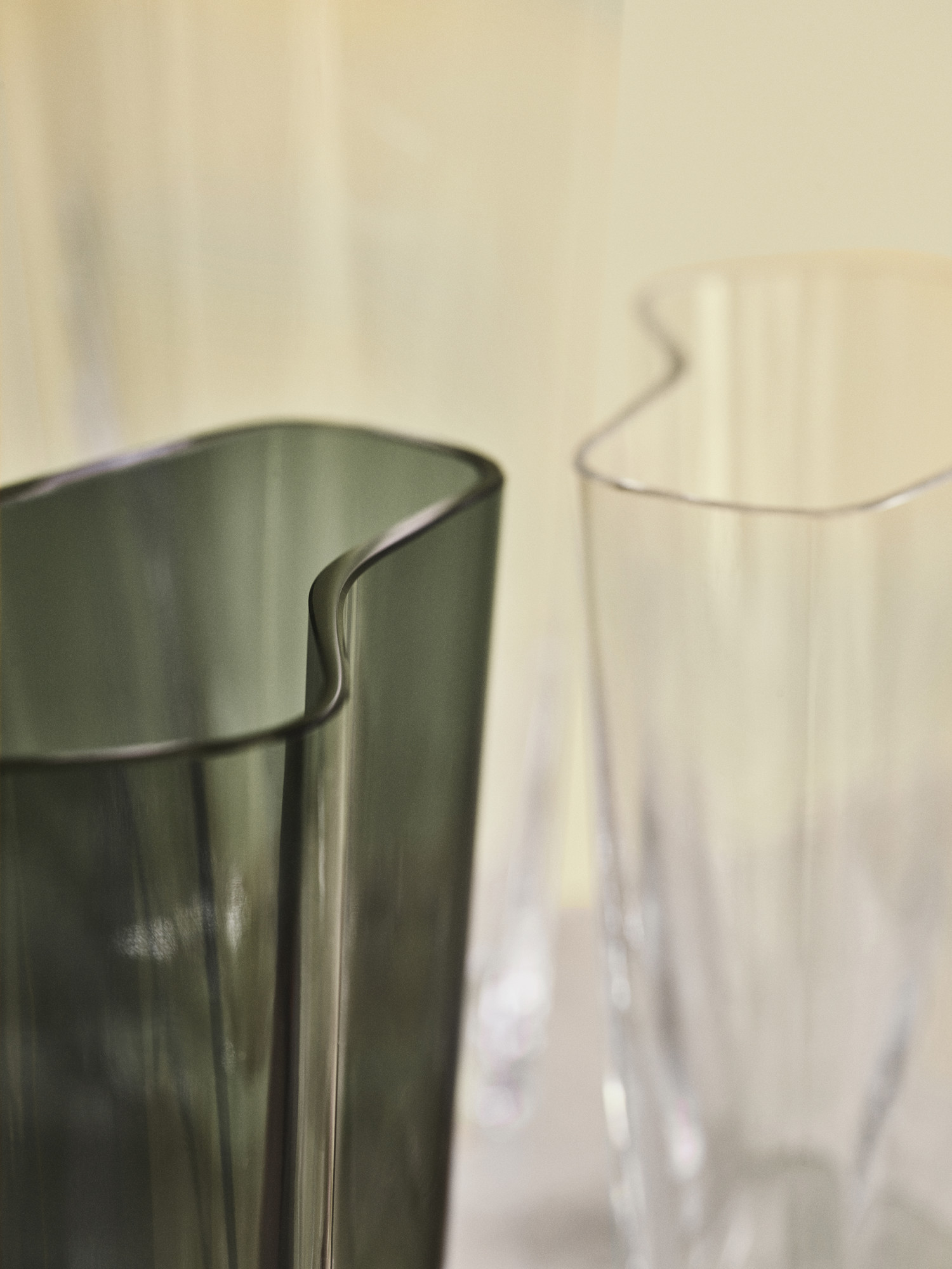 ATD_Retail_2020_Glass-Vase_SC35-1500x2000.jpg